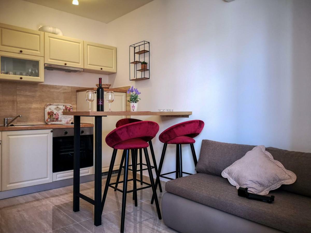Apartman Ante Sukošan Εξωτερικό φωτογραφία